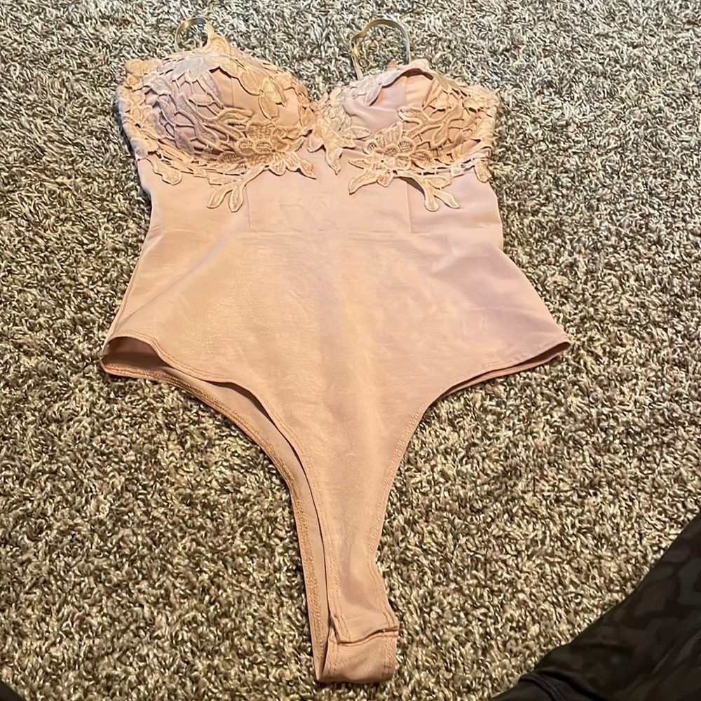Fashion Nova bodysuit